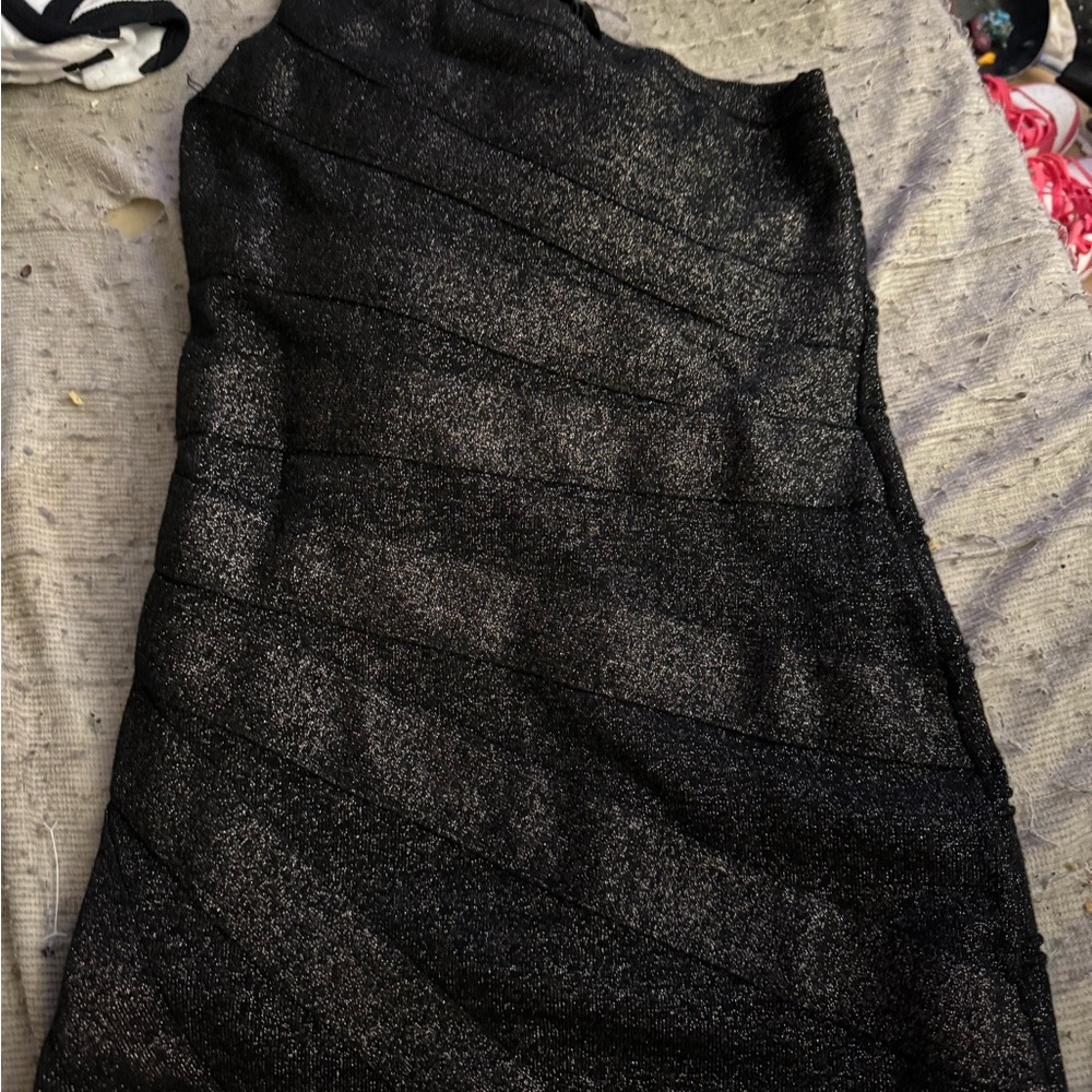 Forever 21 one shoulder dress only wore it once or twice and never reached